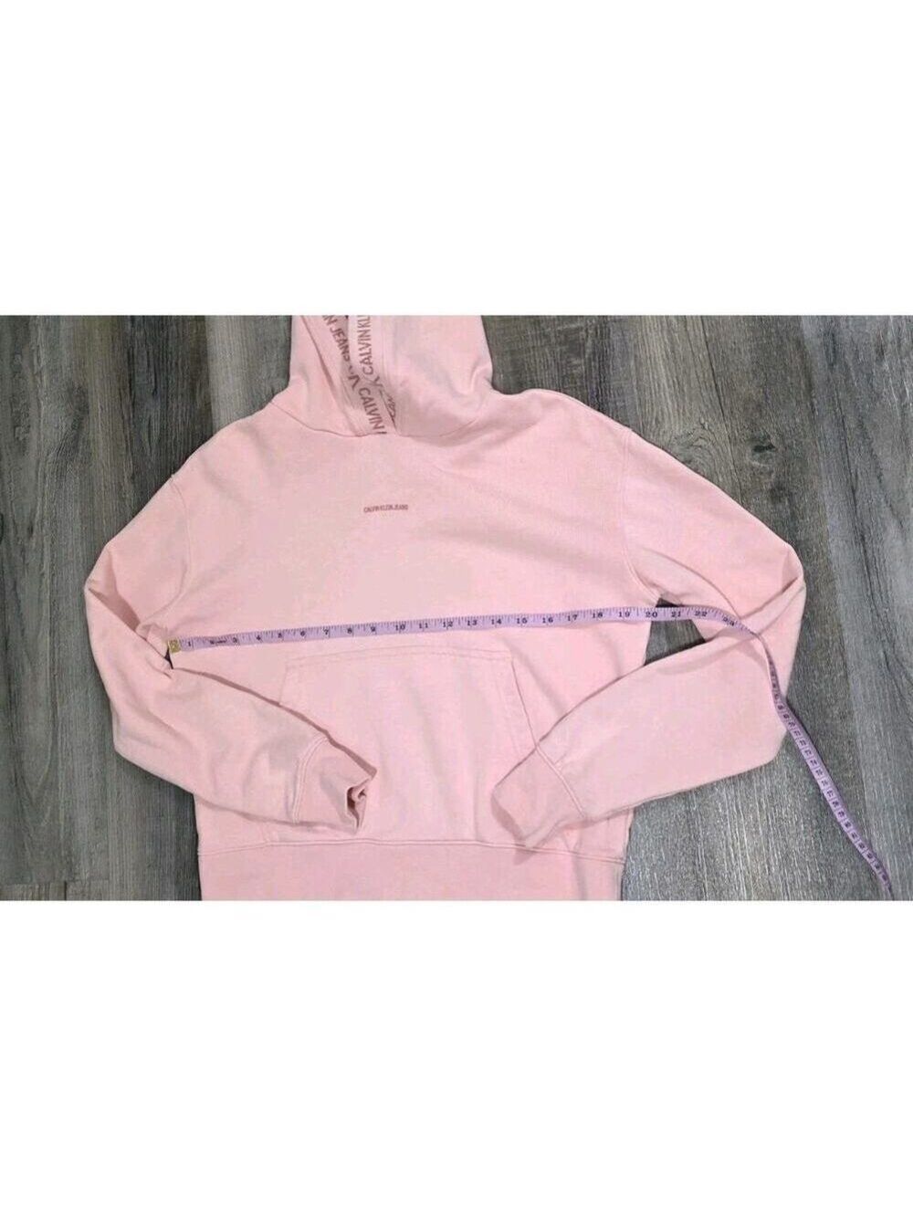 Calvin Klein Women's Pink Sweet Capuche Femme Crop Hoodie Medium Logo Sweatshirt - Picture 9 of 10